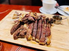 火山石烤澳洲战斧牛排-蓝枪鱼西餐厅(锦华店)