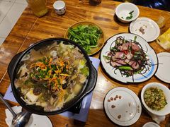 -乡土特色.冷锅鱼.牦牛肉汤锅