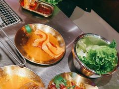 -又见炊烟炭火烤肉(五一新村店)