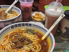 -鑫花溪牛肉米粉(景德路店)