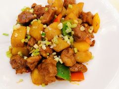 黑椒薯仔炒牛肋粒-顺德人家食府(黄金广场店)