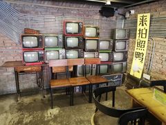 等位区-放哈·甜醅子奶茶创造者(正宁路店)