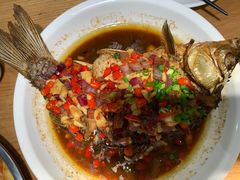 -费大厨辣椒炒肉(万家丽一店)