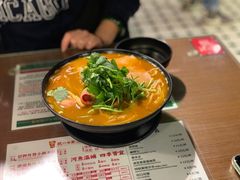 -肥汁米蘭香港米线(宁波路总店)