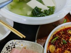 -八美镇邛崃土地坡饭店