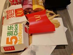 -麦当劳(得来速店)