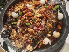 -鸣记脆皮烤鱼·海鲜烤鱼(三八广场店)