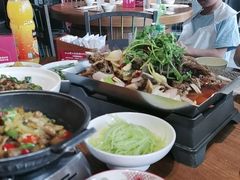 -琥珀老六龙虾(四里河店)
