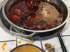 -晓彭肥肠鸡·泡椒鸡火锅(水木天地店)