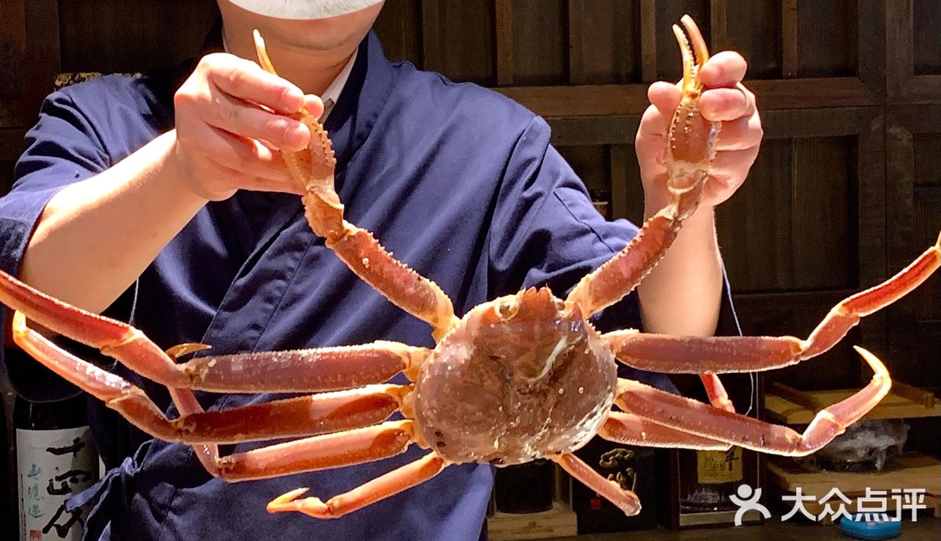太古里活蟹料理店！人均上千一蟹n吃！ 