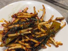 -忘情水鱼头·鲜鱼火锅(滨江中路店)