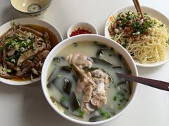 -中和裴氏蹄花(府河路店)