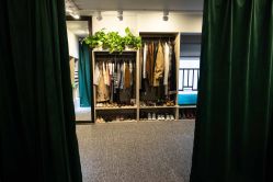 试衣间-VISION HER·薇森鹤专业孕婴亲子摄影工作室