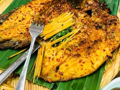 香茅草烤罗非鱼-云海肴·汽锅鸡·云南菜(美罗城店)