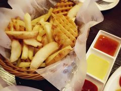 -酷公社·榴莲披萨(太原街店)