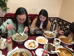 -金杨拉面王小吃面馆·牛三宝面·红烧牛肉粉