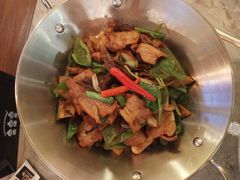 -渔语鱼新川菜Bistro(万象天地店)