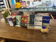 -良友书坊(安徽路店)