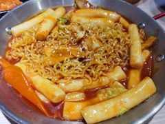 炒拉米糕-文成焕·家族韩式餐厅