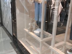 -BURBERRY(上海港汇恒隆广场店)