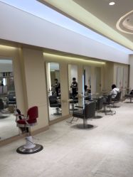 -Mentor Hair Salon