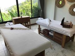 -绿洲水疗馆(卡塔店)
