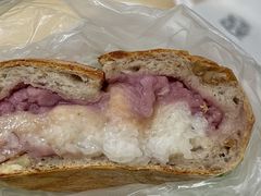 现蒸芋泥椰奶糯米-PAOPAO Bakery&Café(港汇店)