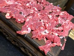 鲜切吊龙黄牛肉-渝大狮毛肚老火锅(普陀店)