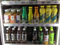 -全家便利店(江湾镇站店)