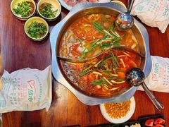 -大理.老字号渝记酸萝卜乌鱼(古城总店)