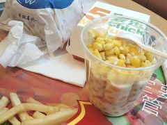 -麦当劳(东方时代广场分店)
