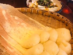 -万重锦·人文川菜馆(骡马市店)