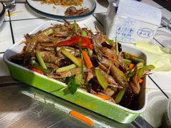 -喜悦小串丹东小黄牛海鲜烧烤大排档(民主广场店)