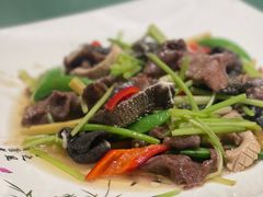 -荣誉国宴楼(美食城店)