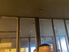 -钱小奴海鲜自助黑金店(杭州滨江龙湖店)