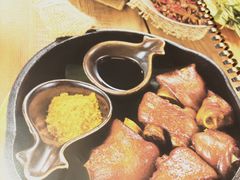 -云海肴·汽锅鸡·云南菜(天山百盛优客店)