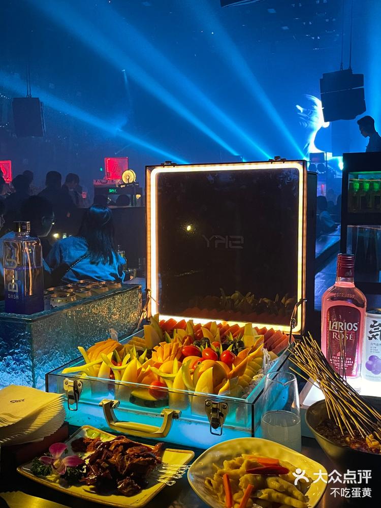 乐山探店 | 年轻人蹦迪首选地95-大众点评