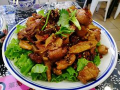 -八两八金·莱芜特色炒鸡(市南漳浦路店)