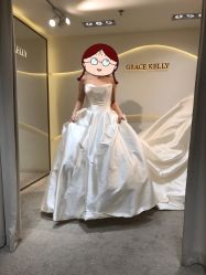 礼服-GRACE KELLY婚纱与礼服(天津店)