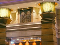 -沈阳皇朝万鑫酒店