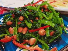 果仁菠菜-伊隆斋(什刹海店)