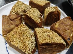 -常赢三兄弟·清真涮肉·清真炒菜(朝阳新城店)