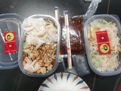 鸡丝凉皮-媛媛家秘制鸡丝凉皮(陆慕店)