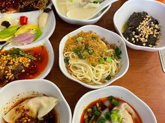 担担面-龙抄手(春熙路总店)