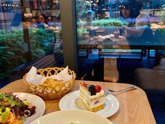 -麦田工坊(月湖店)