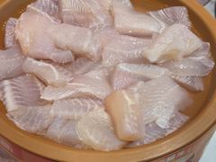 -龍歌自助小火锅(芝罘万达店)