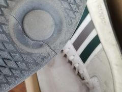 -adidas(滔搏朝阳大悦城店)