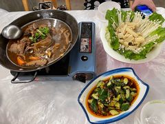 -霄汉牛三鲜湖北砂锅菜(万松园2店)