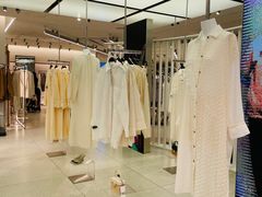 -ZARA(大上海时代广场店)