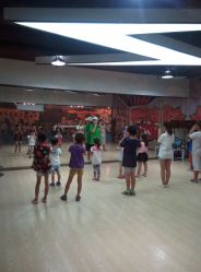 点击看大图 -圣舞堂流行舞蹈俱乐部